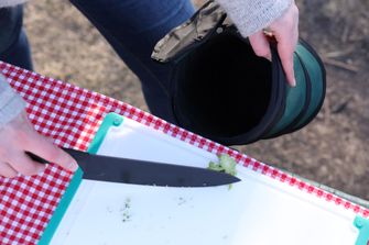 Coghlans Pop-Up Camping Stuffbag 3,3 λίτρων σκούρο πράσινο μίνι κάδο απορριμμάτων